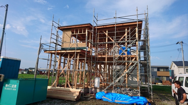 ZEH 上棟しました!