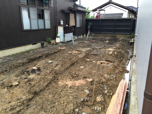 お盆休みと加茂市仲町S様邸スタート