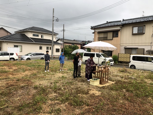 解体工事終了と地鎮祭