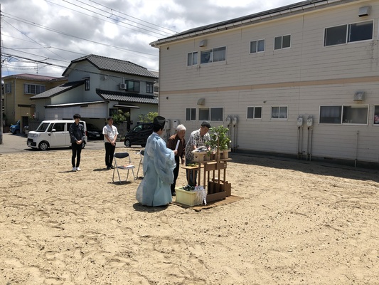 地鎮祭と我が家解体。