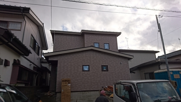 西区の現場が上棟しました