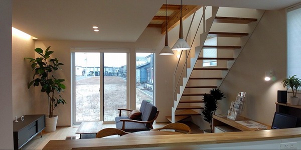 床下エアコン１台で家じゅう快適！小針モデルハウス！体感･販売会