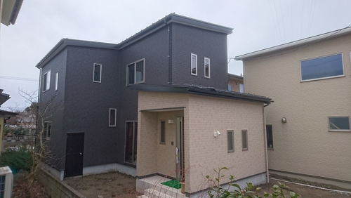 完成見学会と昨日の休日