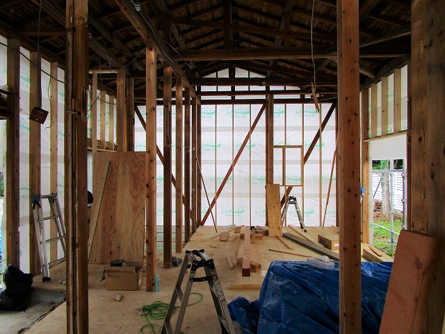 施工中 内部.jpg